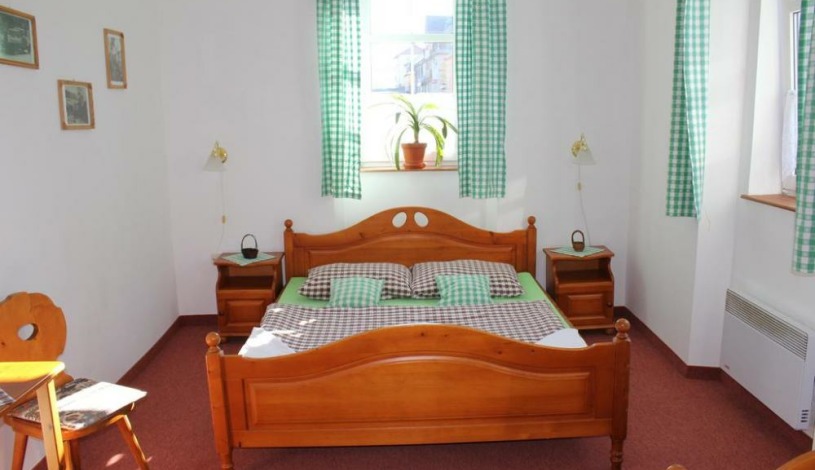 Hotel Svatý Hubert Boží Dar - Třílůžkový pokoj